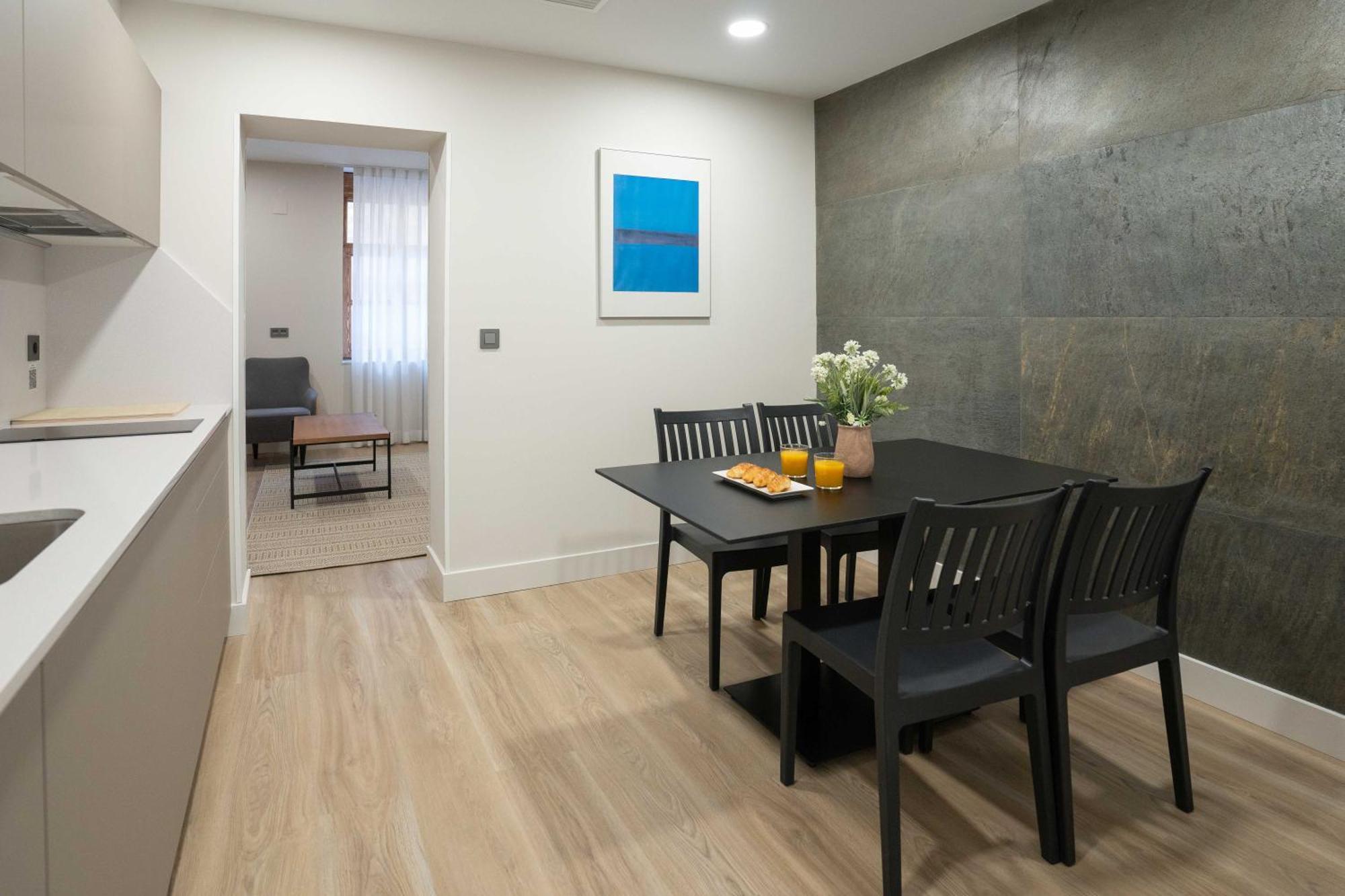 Prisma Suites Salamanca Esterno foto