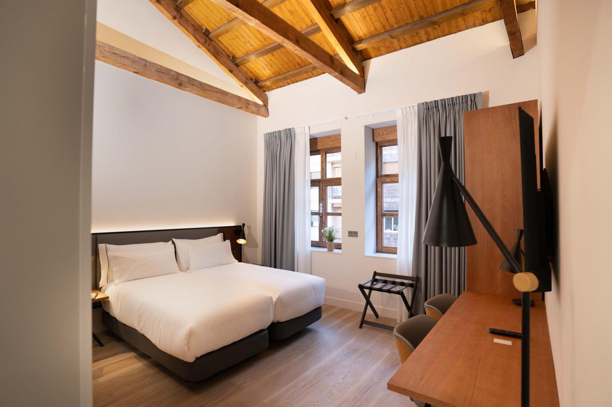 Prisma Suites Salamanca Esterno foto