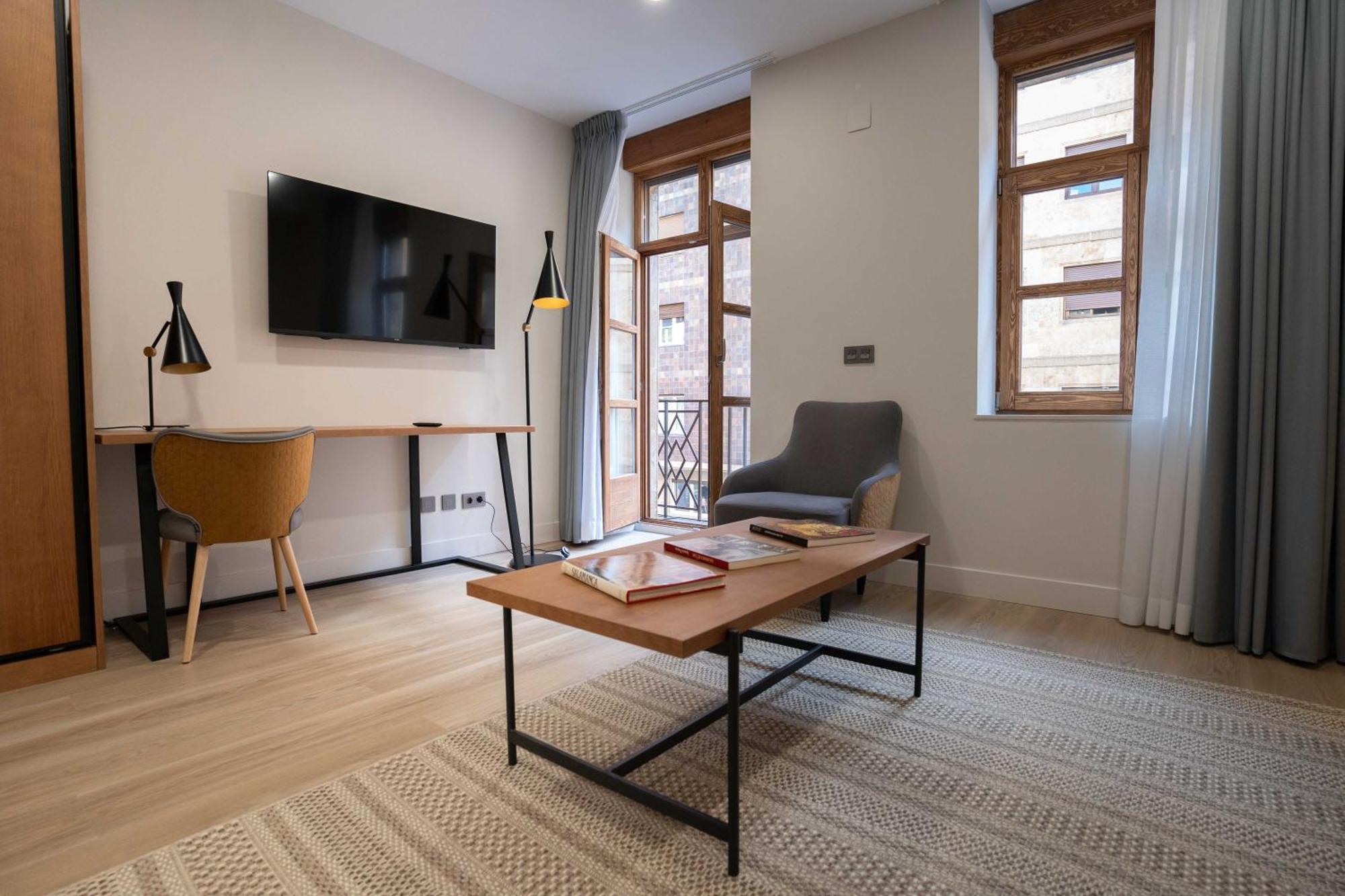Prisma Suites Salamanca Esterno foto